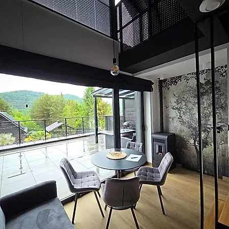 Czarna & Hotel Ropa