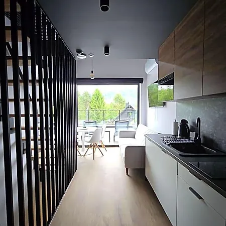 Czarna & Hotel 4*